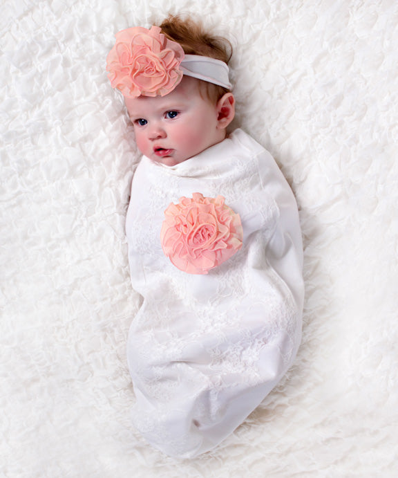 Lace & Roses Baby-Cozy Cocoon